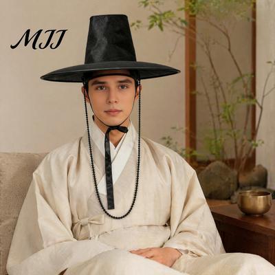 Wide Brim Performance Accessory Korean Traditional Hat, Anime Cosplay Accessory, Stage Flat Confucian Hat Top with Beaded Chain for Cosplay,