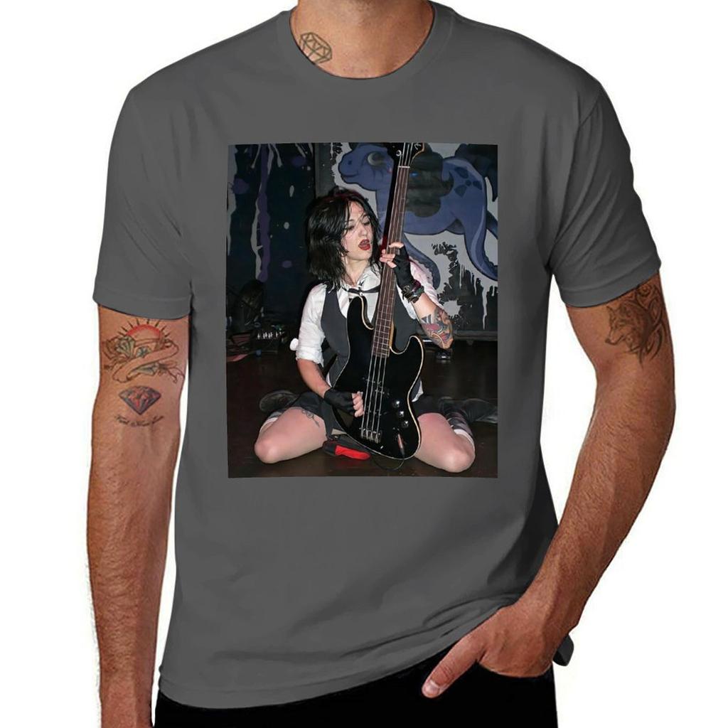 Lynz Way Tshirt Holiday All Match Tshirt