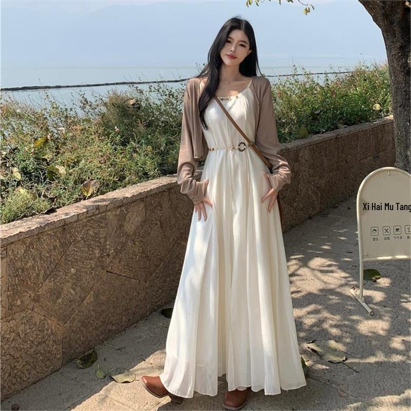 Weißes, böhmisches Spaghettiträgerkleid in großen Größen für Damen – Sommerliches Strandkleid