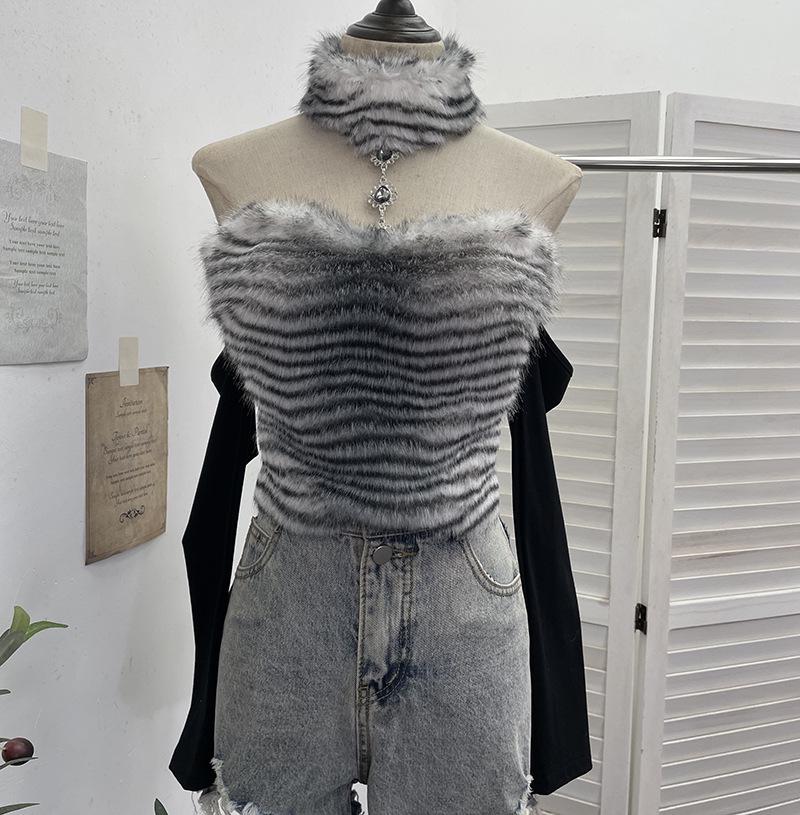 

High-Neck Off-Shoulder Leopard Print Fur-Trim Long Sleeve Slim T-Shirt - 28111 One Size чёрный