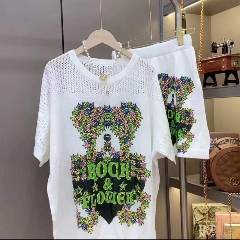 Plus Size Rhinestone Knit Shorts Set: Women's Loose Half Sleeve T-Shirt & Shorts