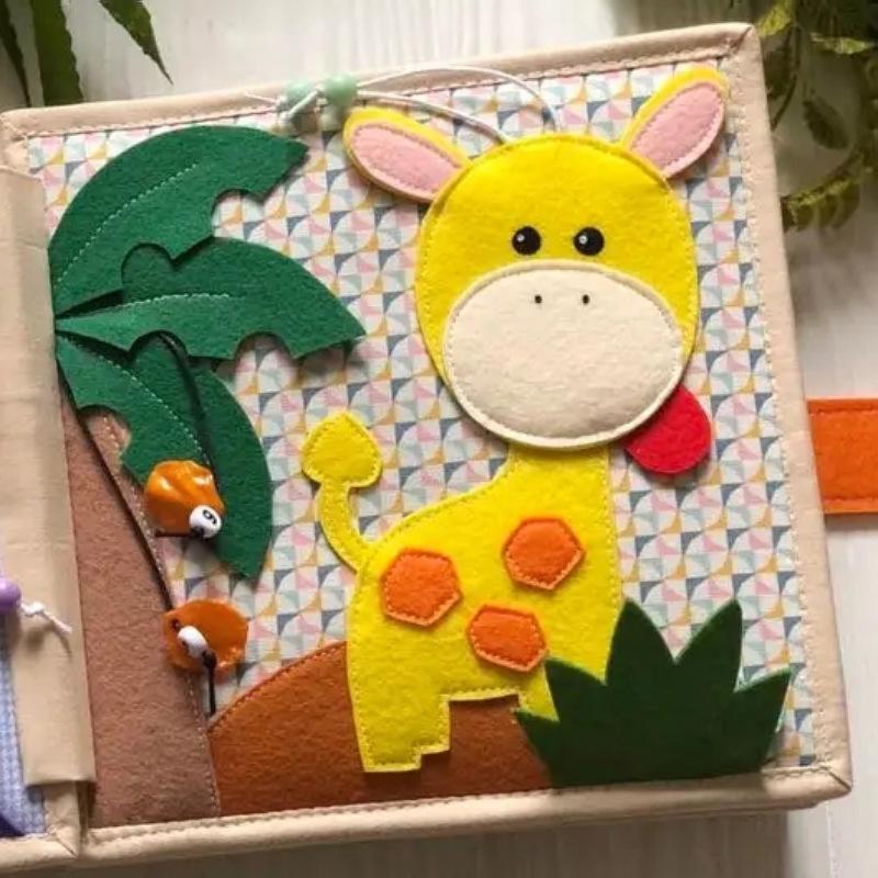 Montessori Giraffe Cloth Book Quiet Baby Toys Busy Board 3D Felt Book Early Educational Habits Knowledge Developing Toy for Kids