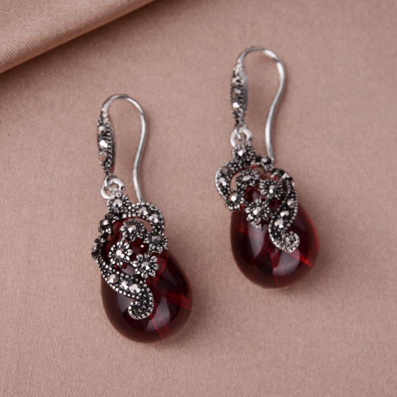 

BELLA BOX Новая корейская версия темперамента ретро-сережек с зеленым нефритом и гранатом для женщин, имитация тайских серебряных сережек-капель красный