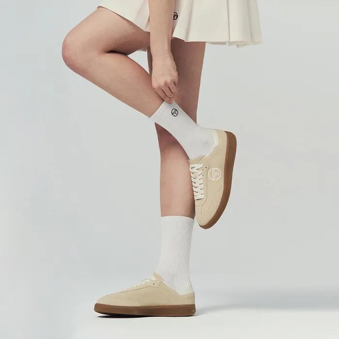 U Essential Crew Socks (WHITE)