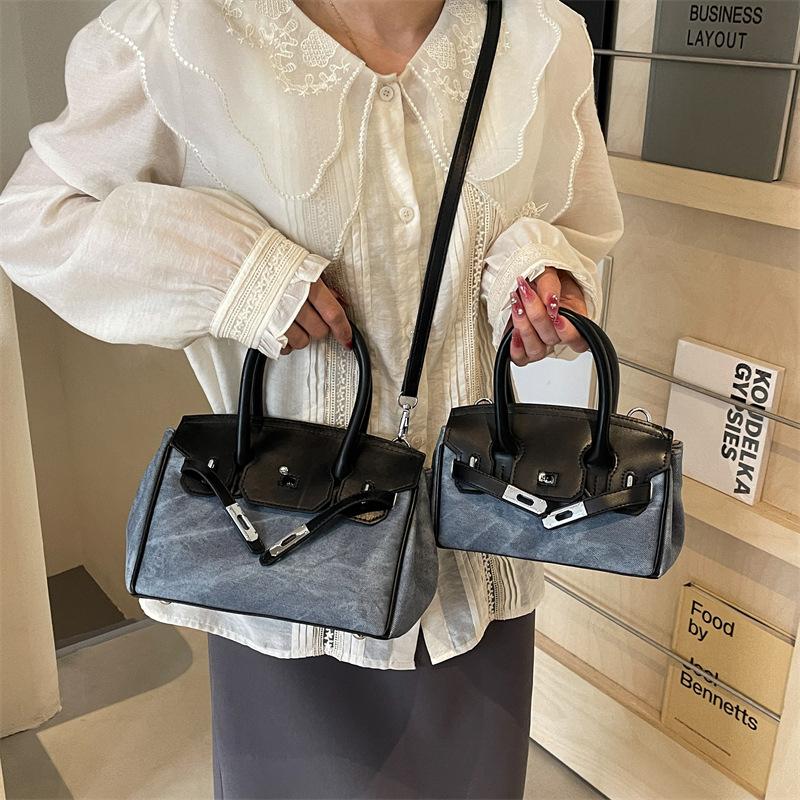 Nová špičková kontrastní barva platinová taška přenosná přes rameno šikmo dámská taška