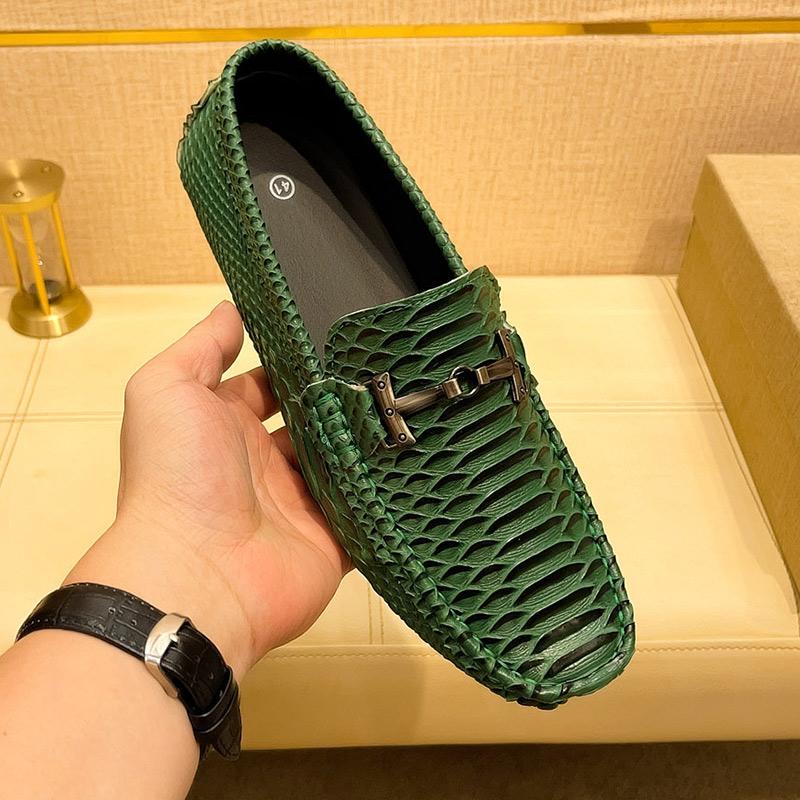 Fashion Handmade Business Loafers Classic Leather Casual Shoes Breathable Men Driving Shoes Fashion Moccasins Leisure Walk Slip on Flats