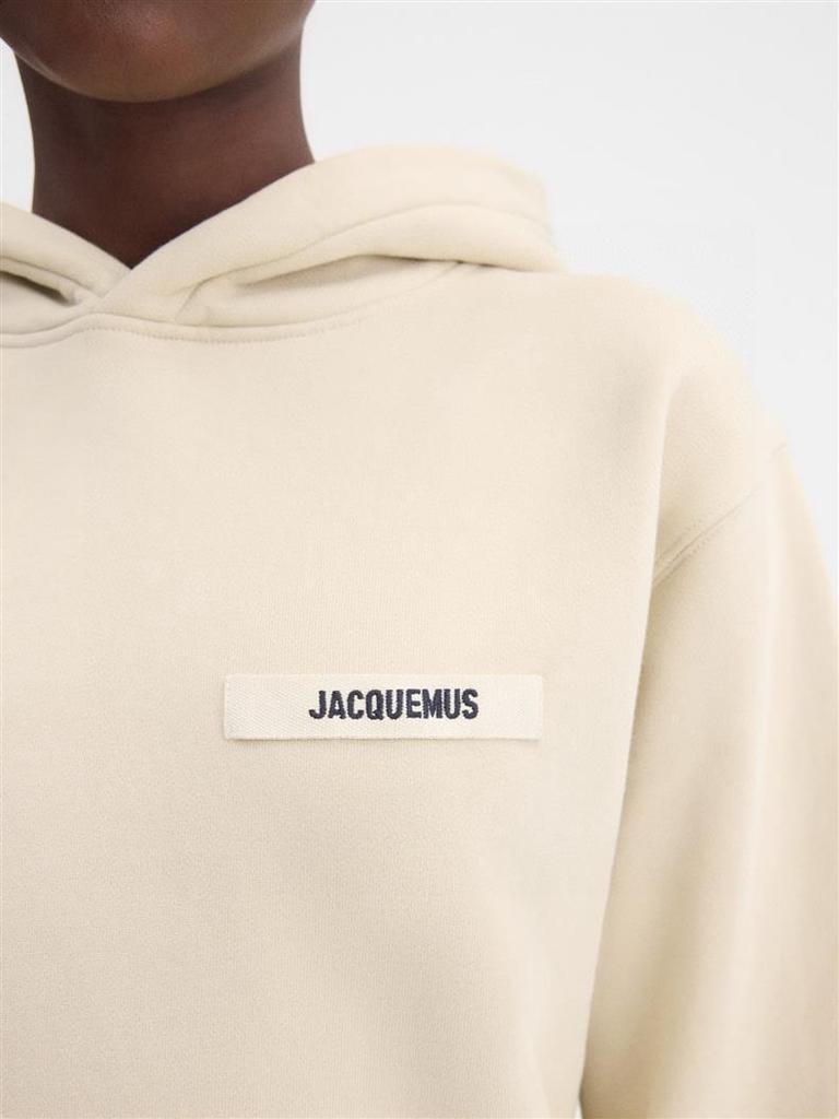 Jacquemus Hoodie mit Bruststickerei: Stilvolles gewebtes Bandlogo, vielseitig für Männer & Frauen