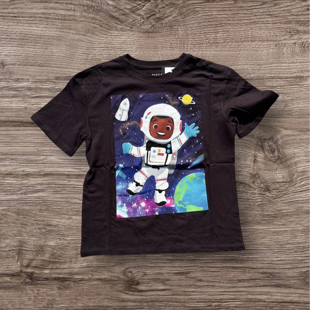 Grayson Kids Puzzle Huddle Astronaut Space Graphic Tee Black Shirt Size L NEW