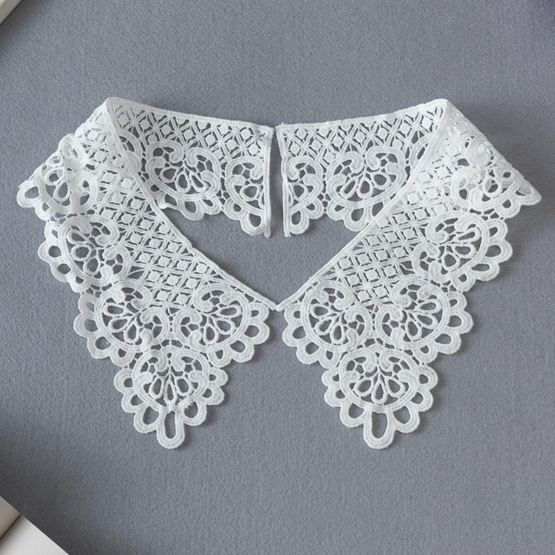 Lace Fabric Neckline Detachable Fake Collar DIY Breathable Scarf Around Neck Flower Sweet Hollow Comfortable Patch