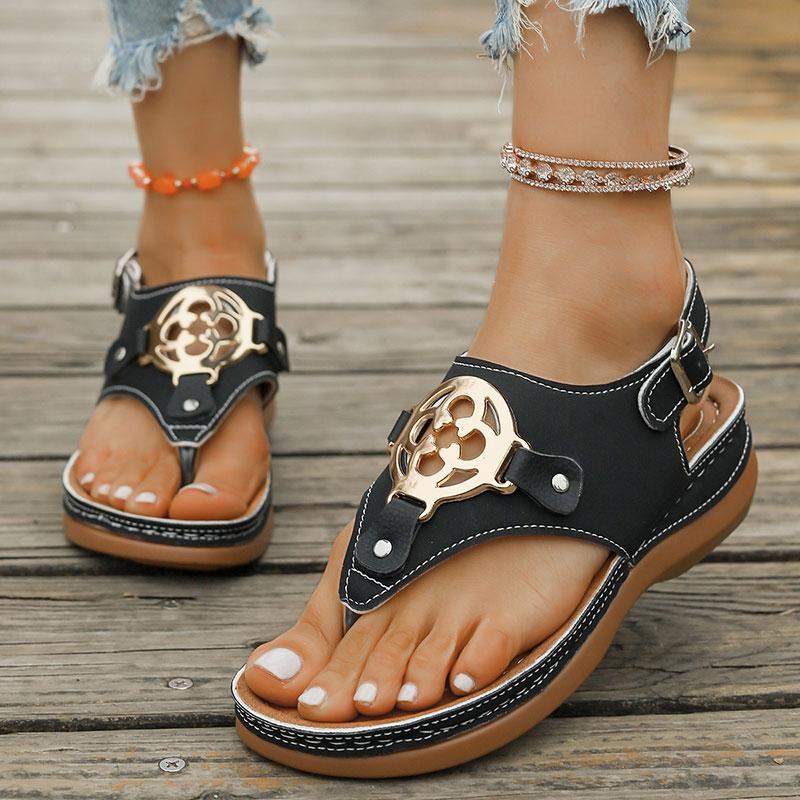 Fashion Large Metal Decor Wedges Sandals for Women Plus Size Ankle Buckle Clip Toe Sandals Thick Sole Chunky Platform Casual Slippers