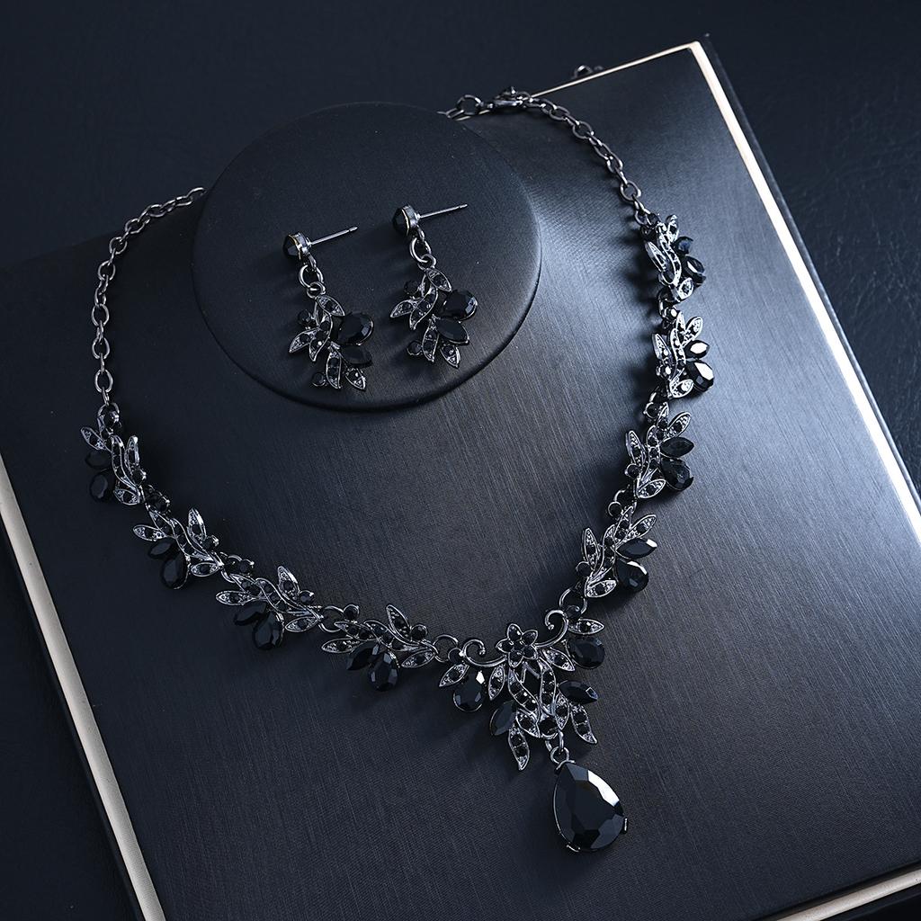 Bridal Wedding Dress Evening Dress Necklace Earrings Two-piece Set with Accessories Collarbone Chain Women's Fashion Jewelry Set