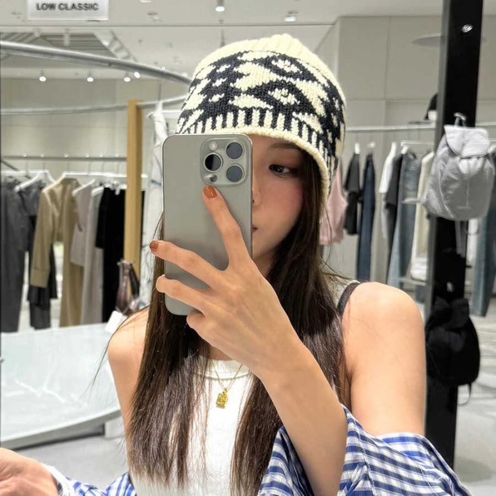 Grid Jacquard Knitted Hat Warm Printing Knit Cap Casual Beanies Apparel Accessories