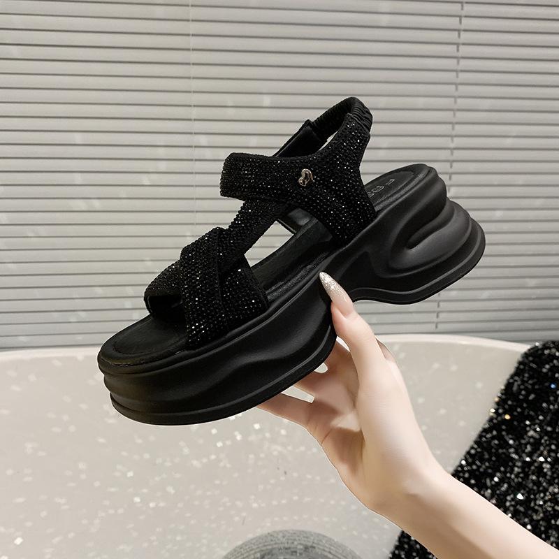 Fashion muffin sole one-pedal sandals small man height increase versatile sandals women's summer new beach shoes