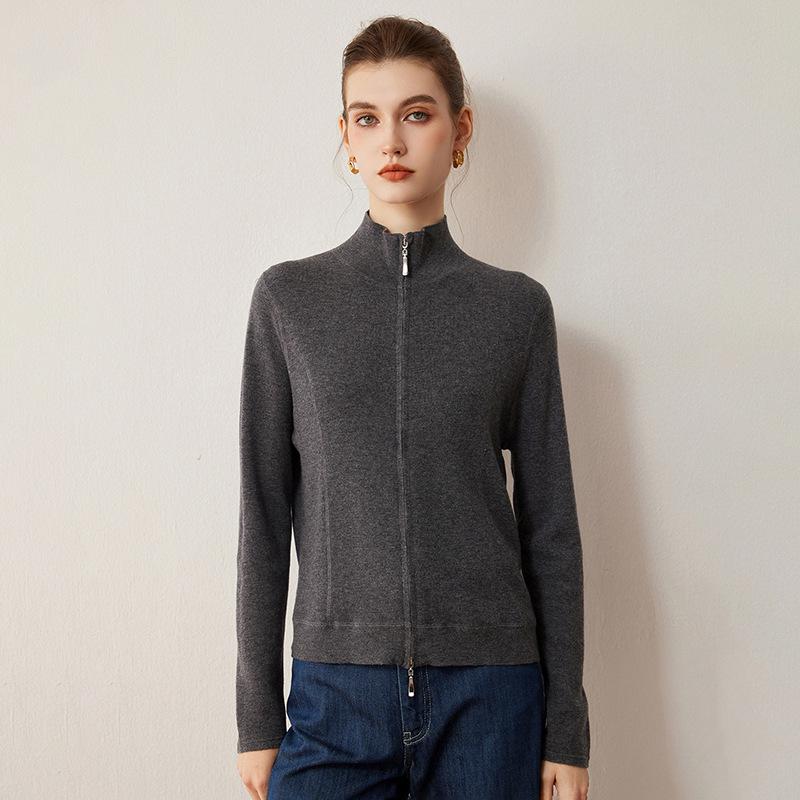 Women's Slim-fit Elegant Merino Wool Zip Cardigan - Autumn/Winter 2026 Collection