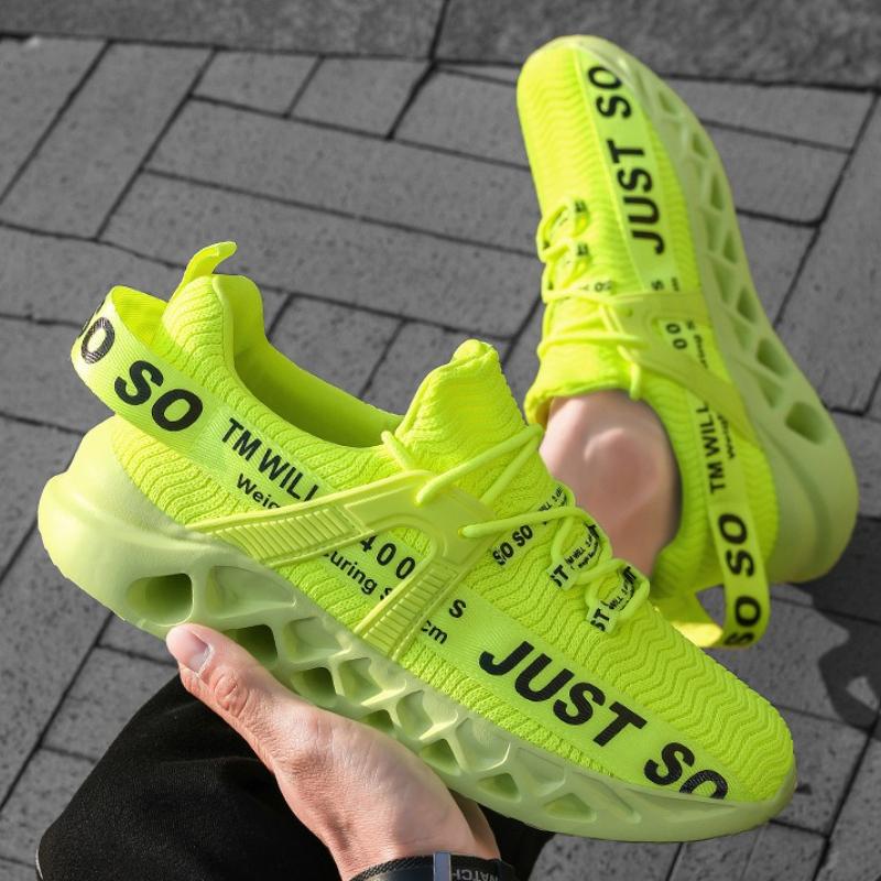 36-48 Large Size Men's Sneakers Designer Fashion Solid Color Vulcanized Shoes Mesh Lightweight Breathable Couple Running Shoes