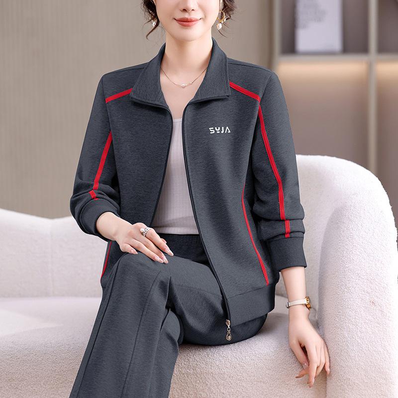 Women's Sporty Two-Piece Set: Age-Reducing Hoodie & Pants, Comfortable, Breathable, Perfect for Walking, Home, Running, Leisure.