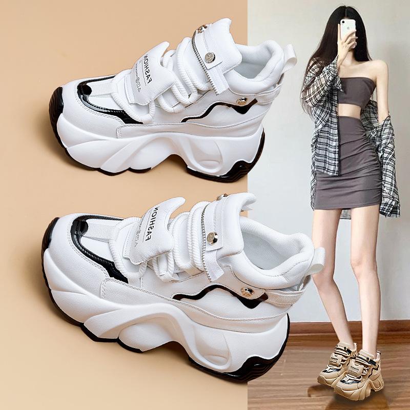 European Station Dad Shoes Women's 2025 Autumn and Winter New Models Show Small Feet and Increase Height Thick-soled Casual Versatile Sports Women's