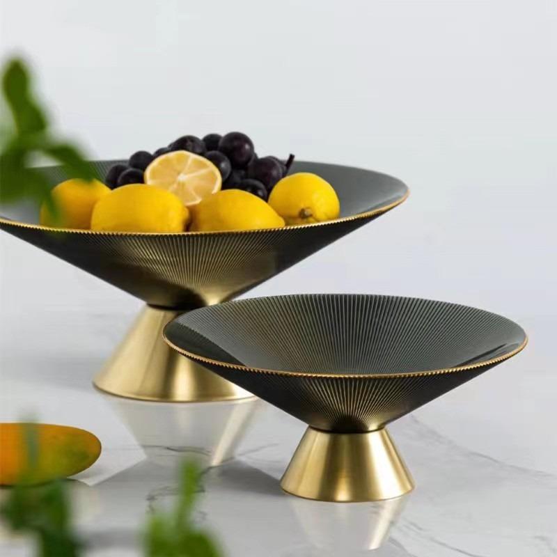 PET Fruit Plate With Base Diamond Pattern Simple Creative Home Decorative Living Room Coffee Table Candy