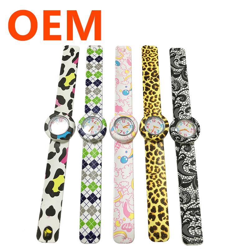 Orologio a Schiaffo Cartoon per Bambini - Eleganti Accessori per Braccialetti Elettronici
