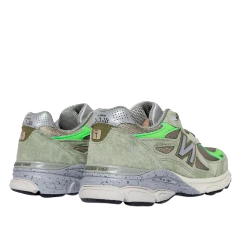 New Balance 990 V3 Patta Keep Your Family Close