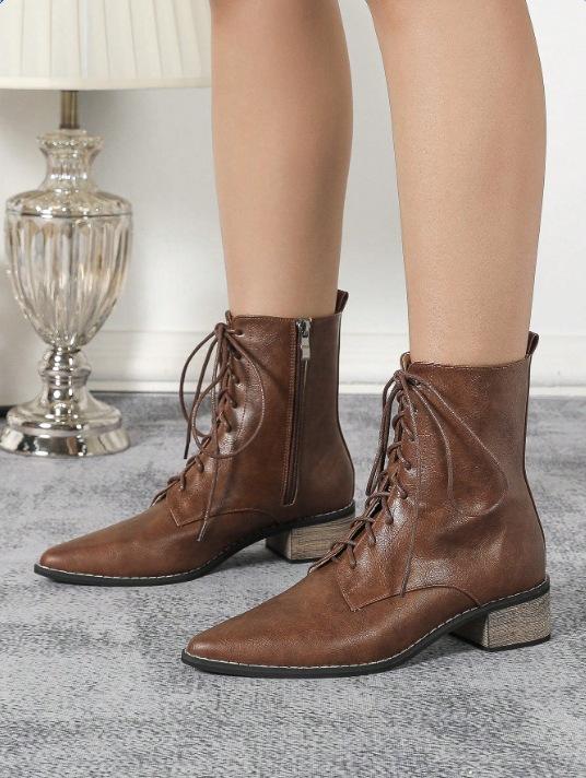 

2025 новые универсальные туфли большого размера, среднего размера, на полную ногу, ретро-ботинки однотонные, модные британские ботинки 43 коричневый