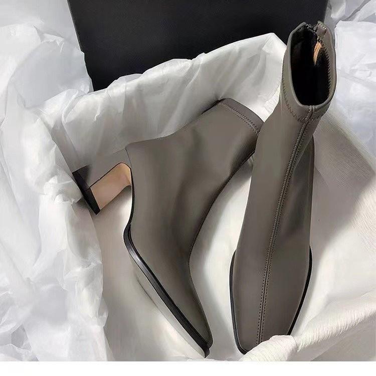 

Супер темперамент 2025 зима новые квадратные высокие каблуки тонкие эластичные простые короткие сапоги женские 37 темно-зеленого