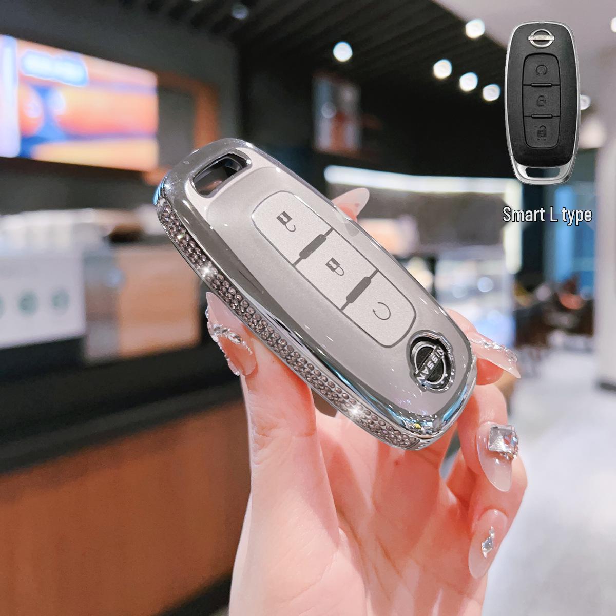 Special Shell Buckle for 14th Gen Nissan Sylphy Car Key Cover