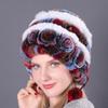 Frauen Herbst Winter Wärme Verdickte Gehörschutz Pelz Gras Rex Kaninchen Haar Hut Drei Ball Runde Strickmütze