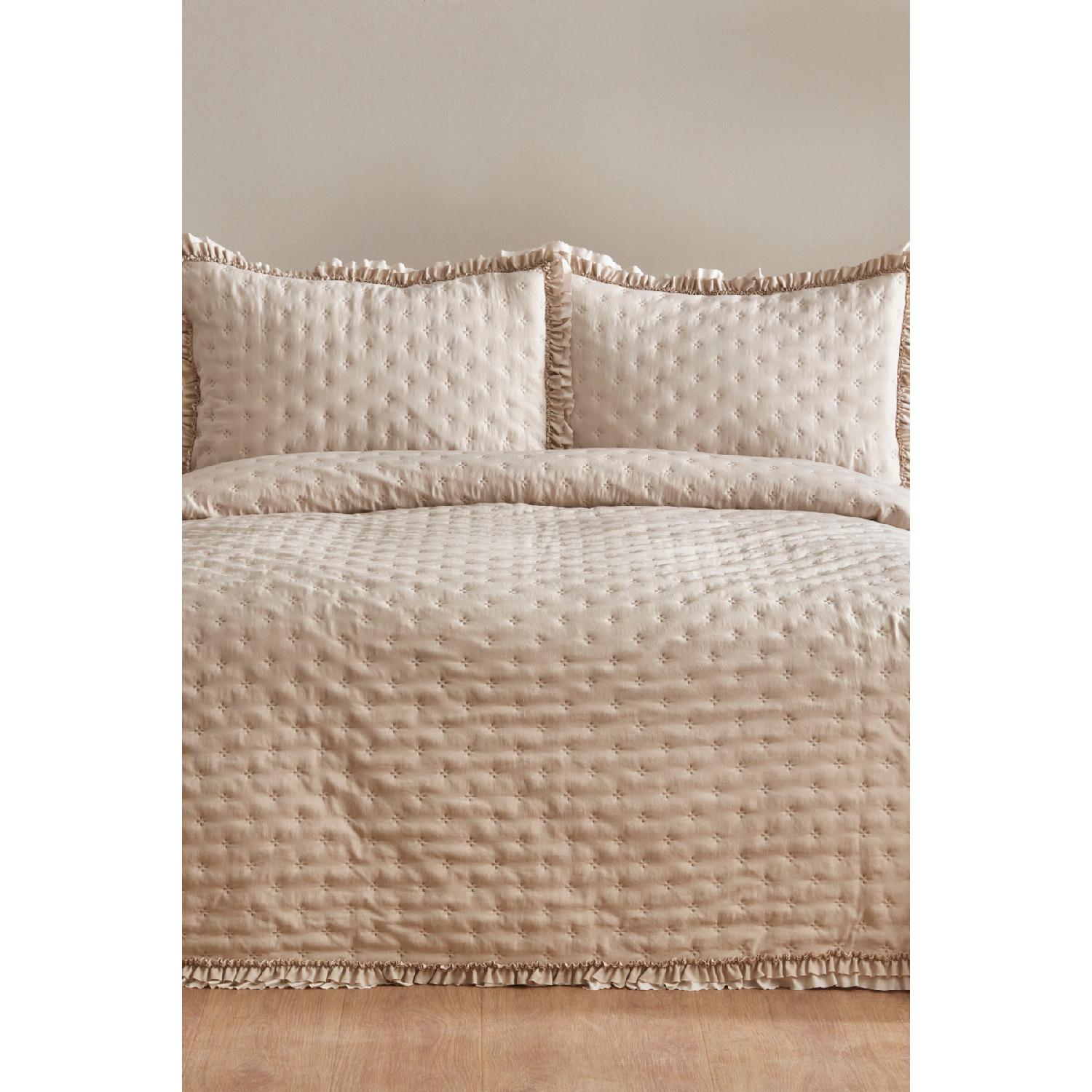 

Двоспальне покривало Віона Бежеве