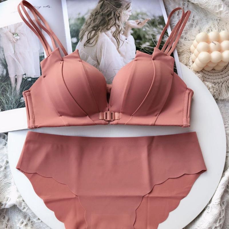 Женский бюстгальтер — фото 18