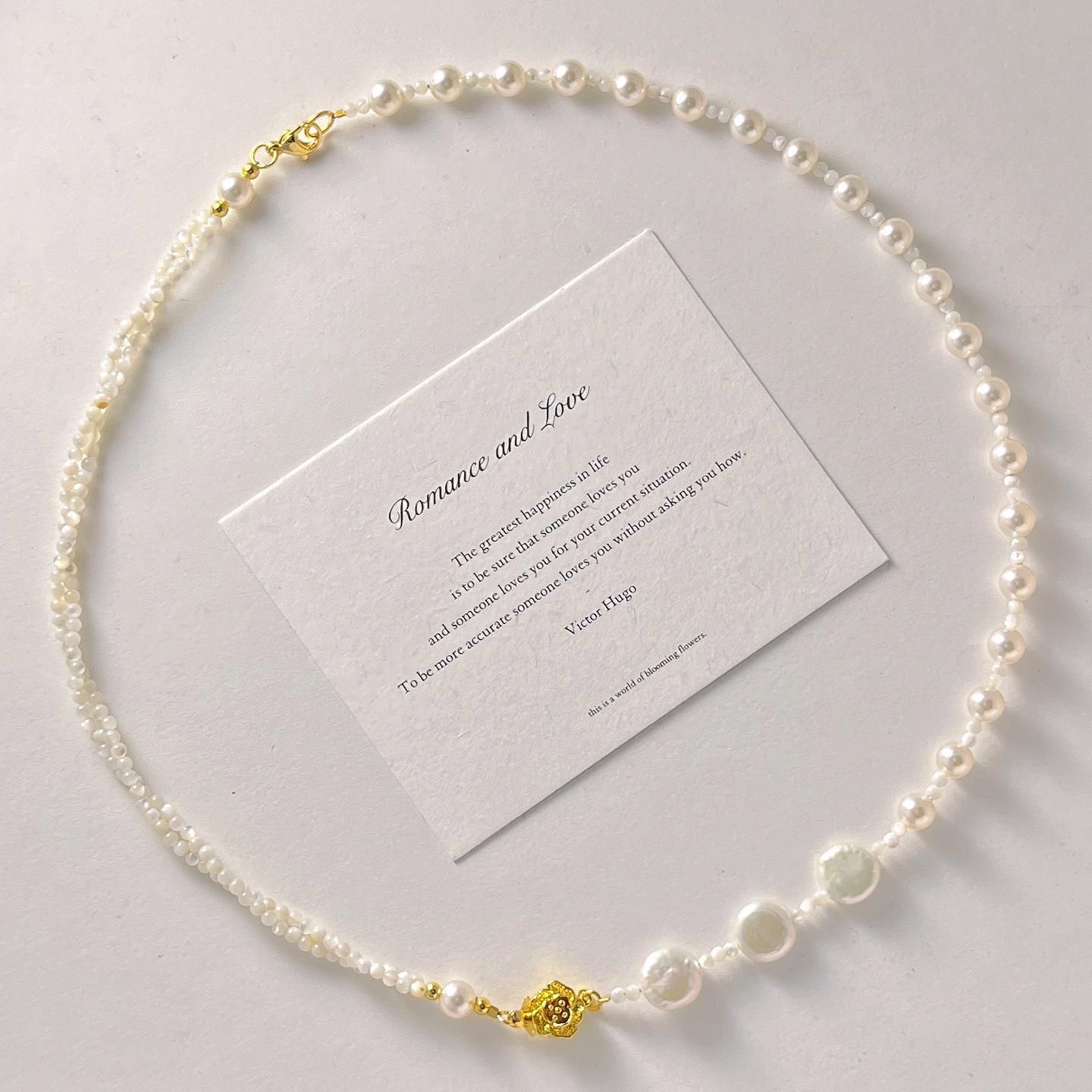 Natural Shell Baroque Freshwater Pearl Faux Crystal Round Pearl Design Necklace Collarbone Chain