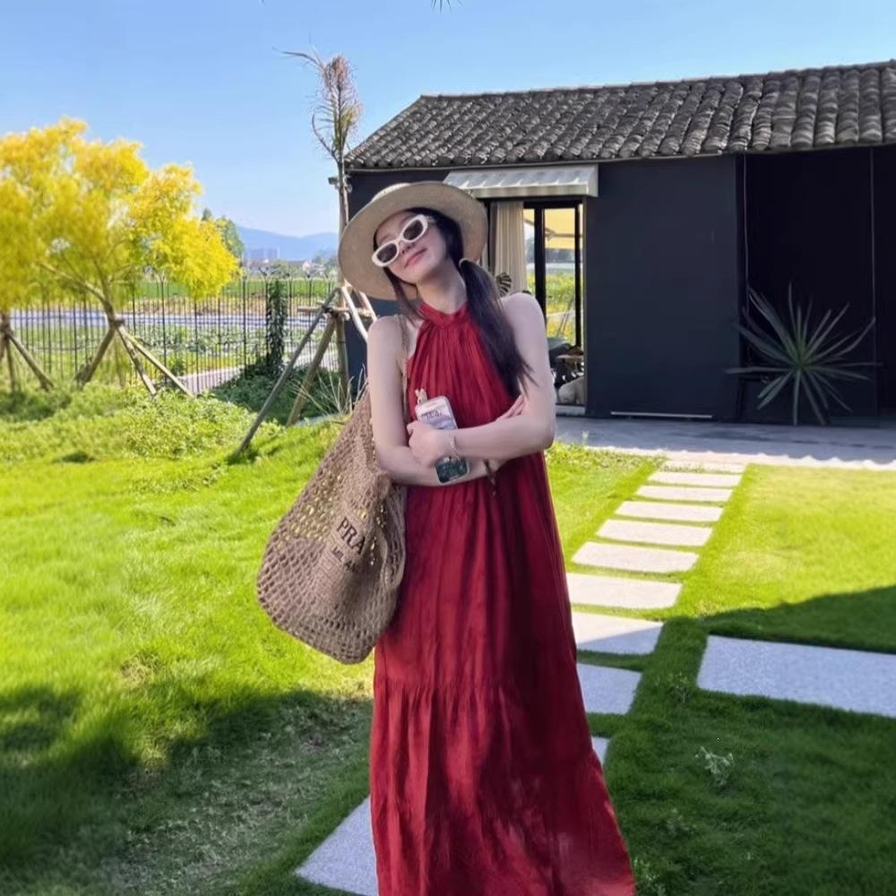 New Chinese Vintage National Style Jacquard Red Halter Dress for Women, Summer Seaside Vacation Elegant Long Skirt with a Wide Swing