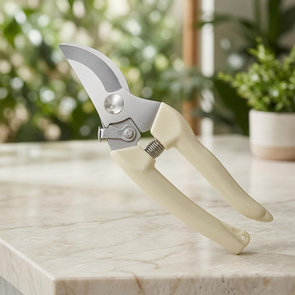 Garden Pruning Shears With Stainless Steel Blades For Fruit Picking And Tree Trimming