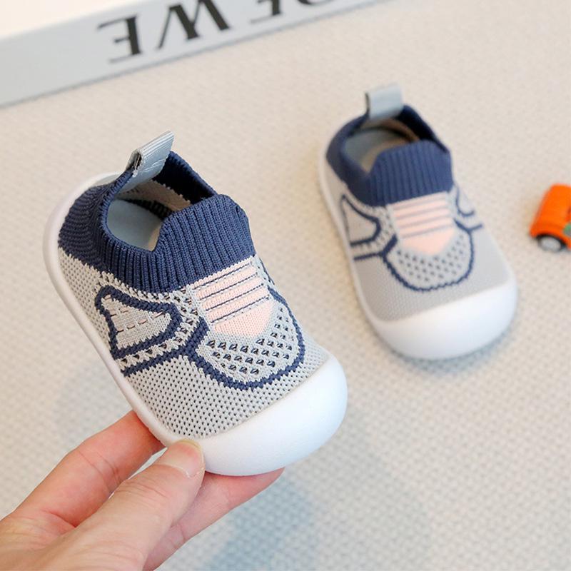 Infant Non-Slip Soft Sole Walking Shoes for 0-3 Years – Slip-On Spring/Autumn Shoes & Socks for Boys and Girls