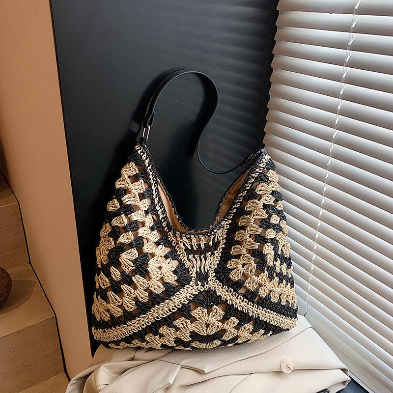 Popular beach bags women's new summer woven bags seaside vacation straw bags shoulder armpit bags