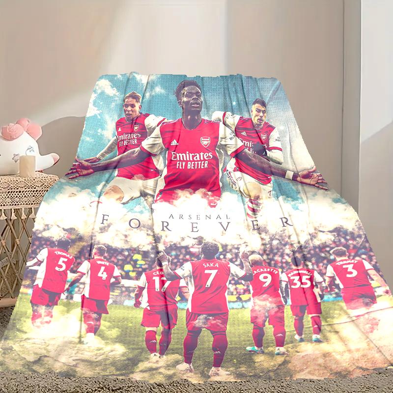 1pc Cozy Print Blanket, Football Club Blanket Appropriate for Home Picnic and Travel Adventures
