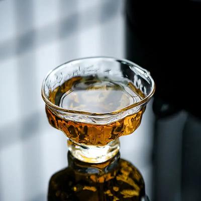 Naczynia do napojów – Szklanki i kieliszki