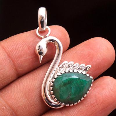 Lab Created Emerald Gemstone Handmade Swan Pendant 925 Sterling Silver Charm Jewelry