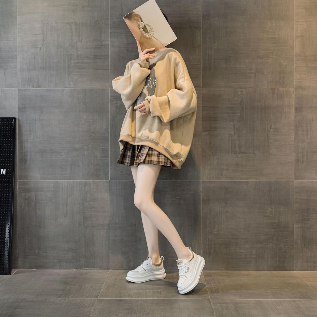 Sponge Cake Women In the Autumn of 2026 New Low-top Height Increase Small Thick-soled Thin Board Shoes Casual Women's Shoes