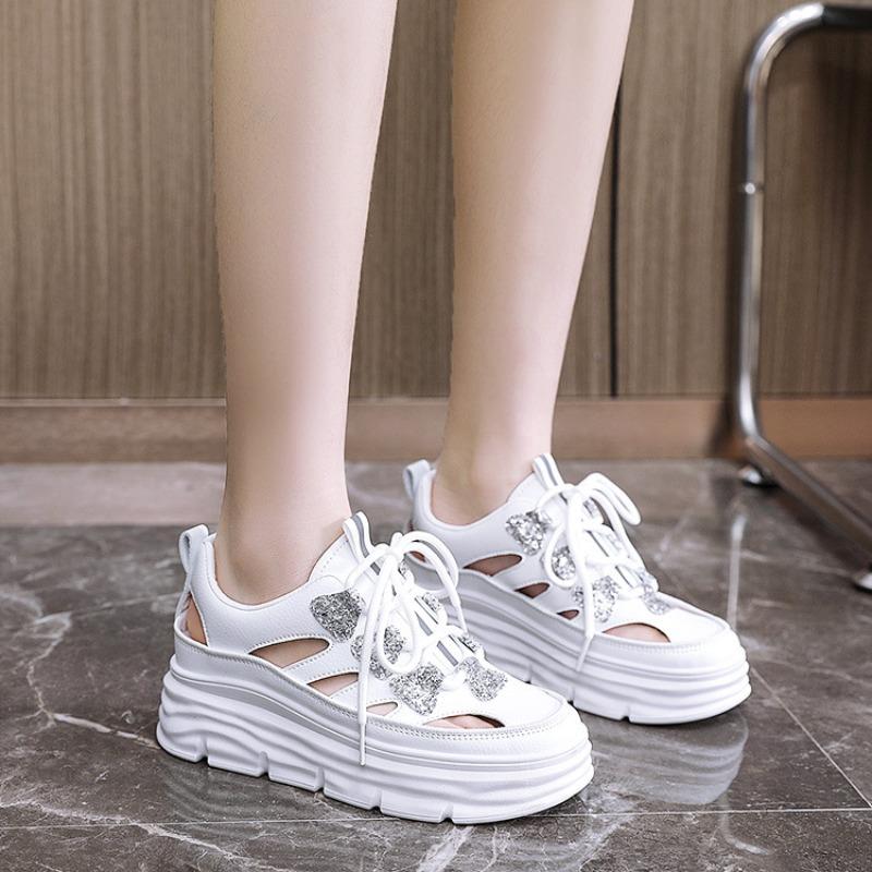 Luxusmarke Damen Sandalen Damen Sneaker Outdoor Ausgeschnitten Schnürschuhe Plateau Freizeitschuhe Trendig Vielseitig Heißer Verkauf Mujer 2024