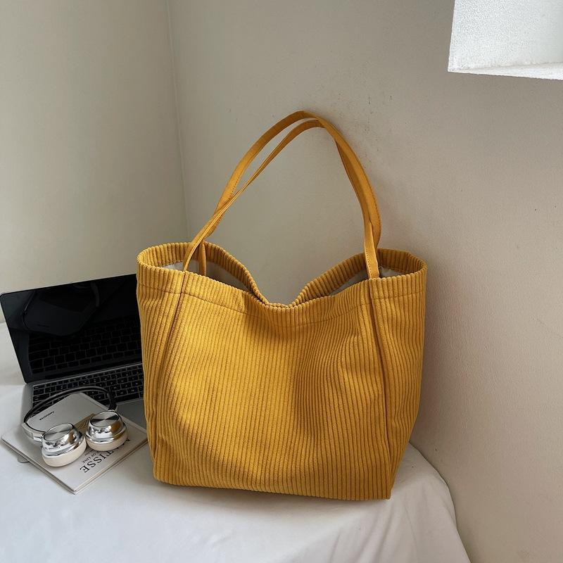 Korean Retro Corduroy Shoulder Bag New Winter Simple Large Capacity Tote Bag Texture Leisure Stylish and Versatile Storage Bag
