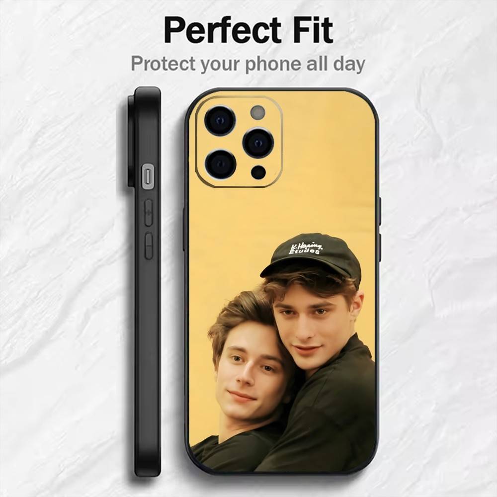 SKAM F-France S-Saison  Phone Case For iPhone17,16,15,14,13,12 Plus,Max Soft Silicone Black Cover