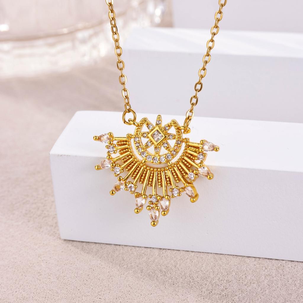 Exaggerated Arabic Sun Star Stainless Steel Necklaces Women 18K Gold-plated Necklace Wedding Jewelry Accessories Birthday Gifts