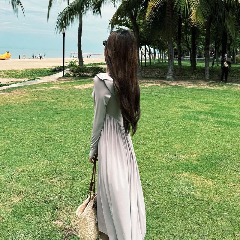 

2025 Женская юбка и облегающая куртка из искусственного шелка для защиты от солнца на лето Medium серый