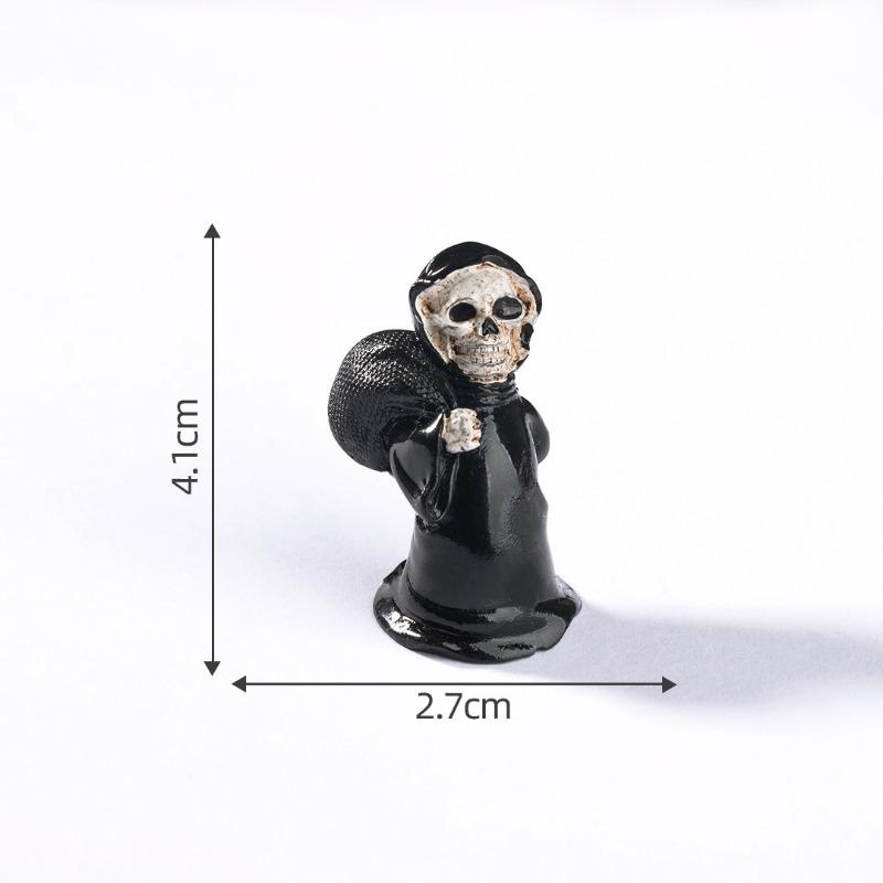 Halloween Skull and Bat Figurine Decorative Accessories Mini Micro-landscape Ornaments