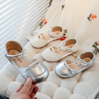 Sandálias Meias para Meninas Elegantes Versáteis Sapatos de Princesa para Crianças Moda Solado Macio 2025 Verão Sapatos de Dança para Vestido Infantil para Casamento