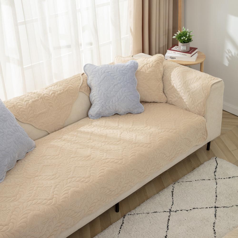 Milk Fleece Phoenix Tail Sofa Cushion Plush Non-Slip Seat Cushion Leather Sofa Cover  Simple Quilted Cover Towel