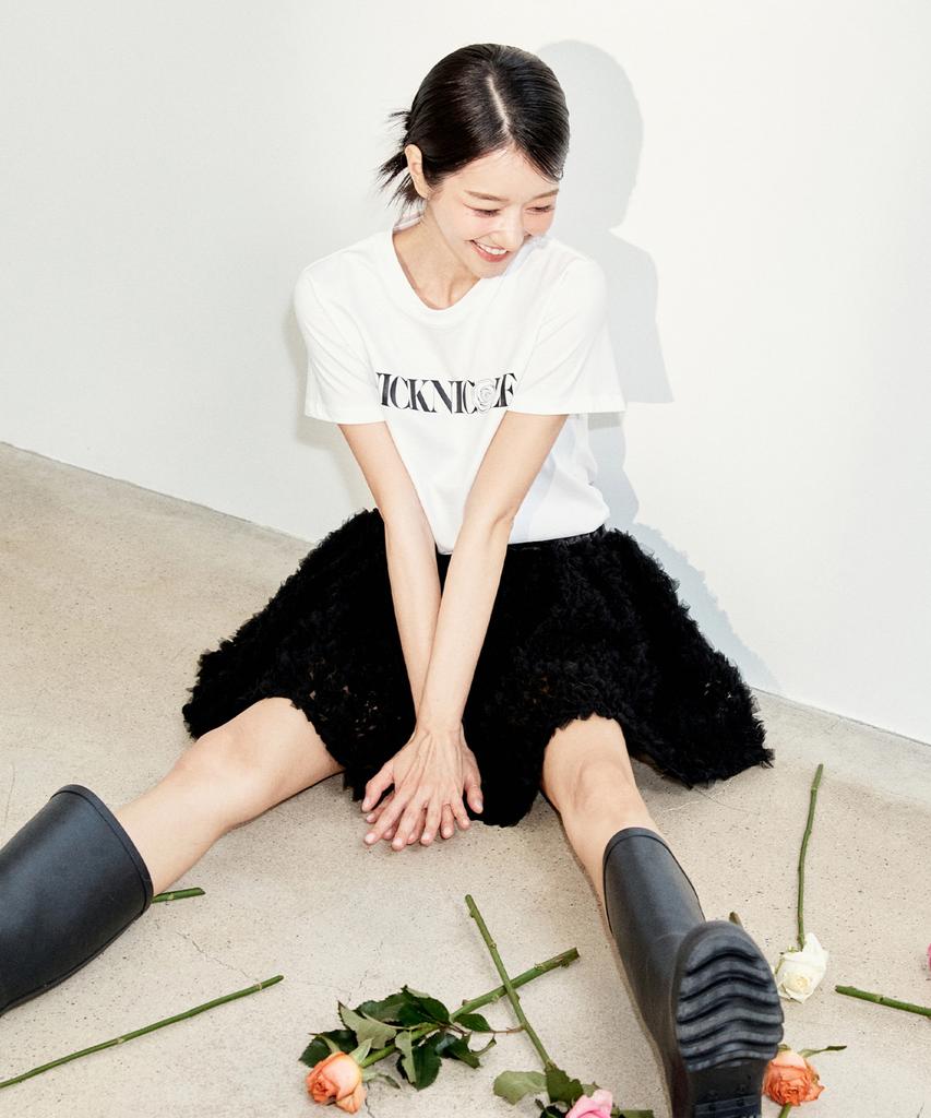Nigaennikol Nicole Rose Lettering Slim Top_White Black