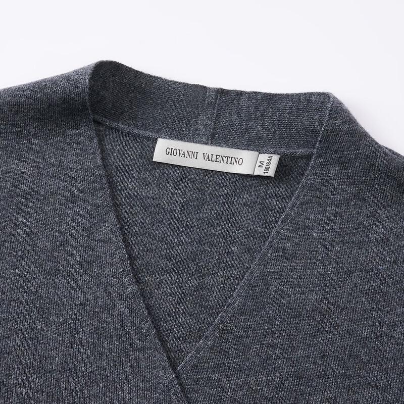 GIOVANNI VALENTINO Women's V-Neck Knit Sweater