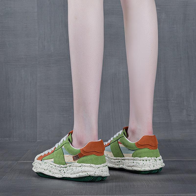 Shell head dissolving shoes women's spring new niche splashing ink design sense thick sole heightening sports and leisure board shoes